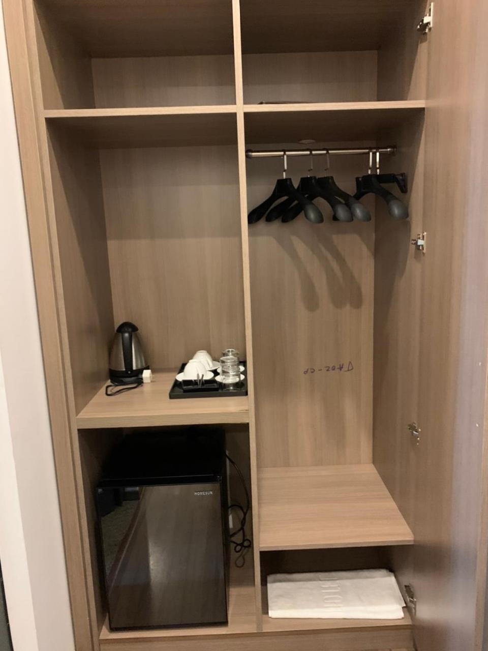 Hoa Hong Hotel ソンラ エクステリア 写真
