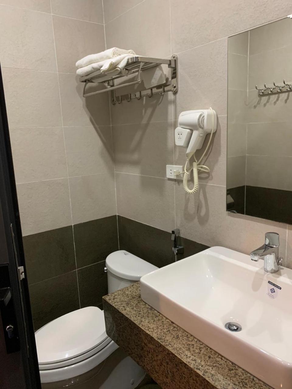 Hoa Hong Hotel ソンラ エクステリア 写真